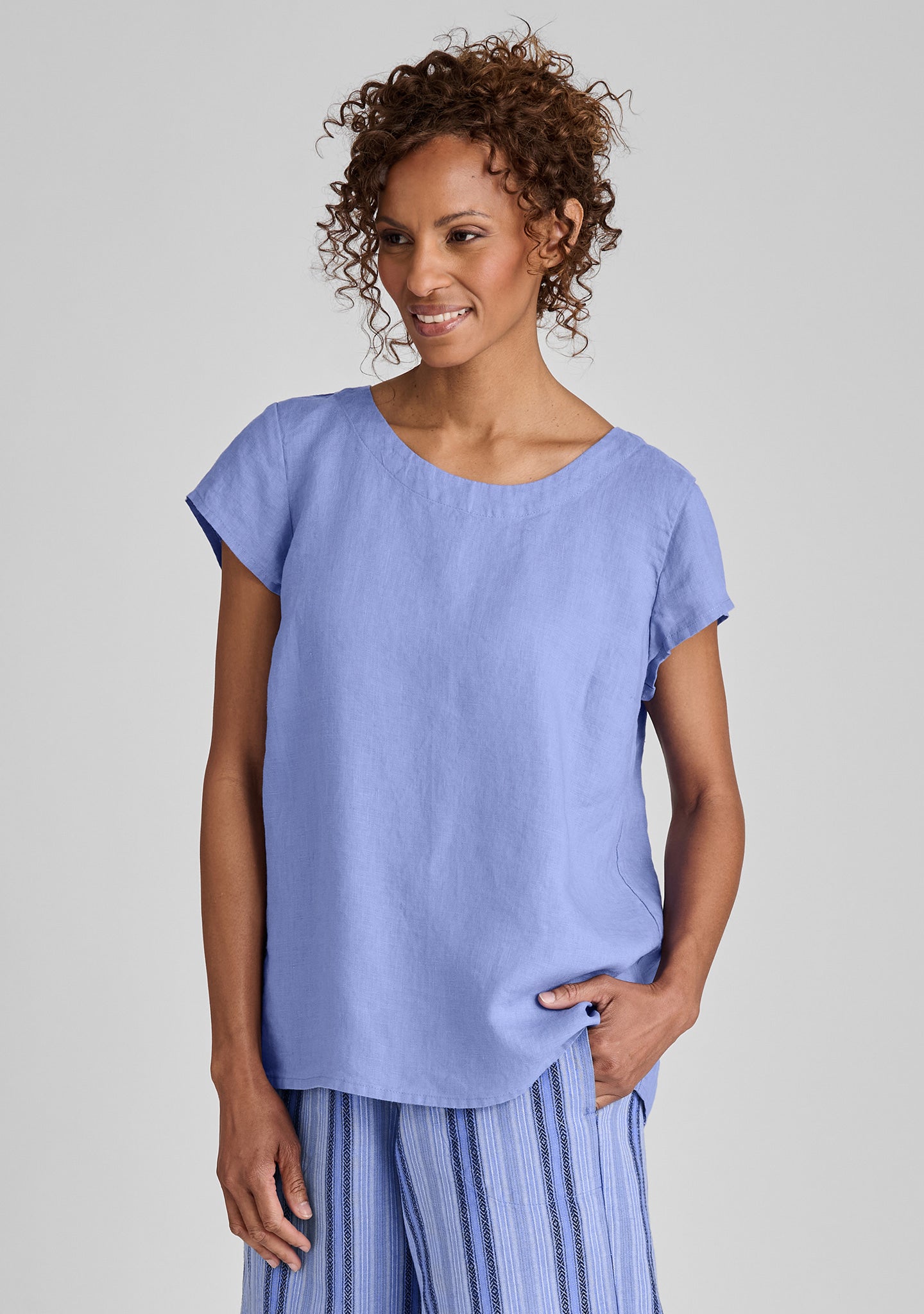 Tuck Back Tee - Linen T Shirt